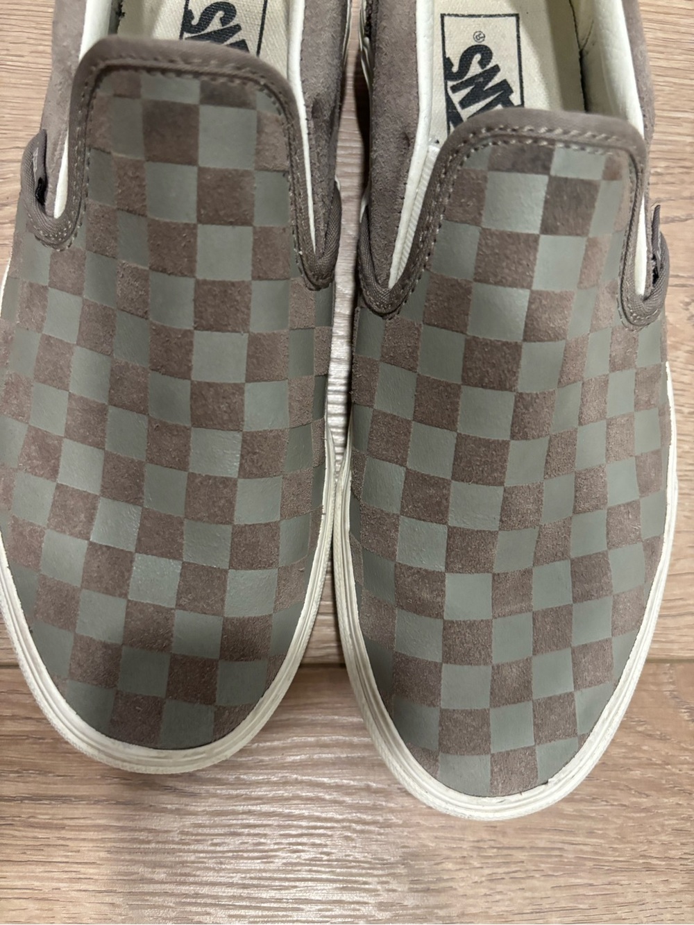 Vans Gray women’s Classic Slip-On Checkerboard Sneakers — gray - Picture 2 of 4